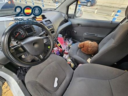 Rescatados una madre y sus hijos tras 13 días secuestrados en un coche