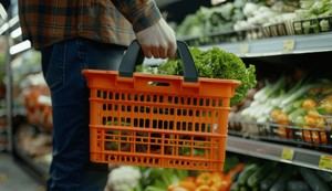 Coalición europea exige mantener etiquetado obligatorio de alimentos modificados genéticamente