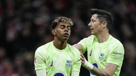 La UEFA multa a Lewandowski y Yamal por violar normas antidopaje