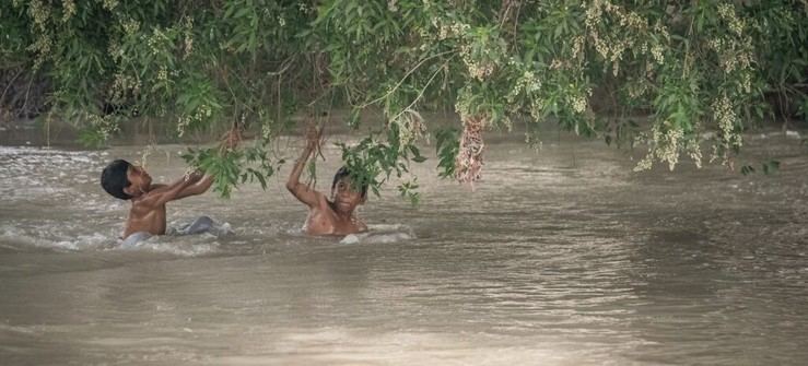 Más de 700 muertos por inundaciones monzónicas en Pakistán