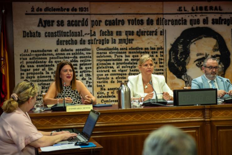 Leire Díez defiende su independencia y niega recibir órdenes de Cerdán