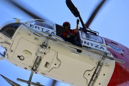 Rescatan a parapentista herido en Azpeitia tras accidente