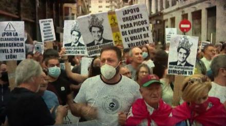 La Fiscalía investiga a Mañueco por su gestión en los incendios de El Bierzo