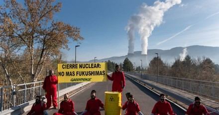 Más de 50 colectivos piden al Gobierno el cierre de la central nuclear de Almaraz para evitar un coste de 3.800 millones a los ciudadanos