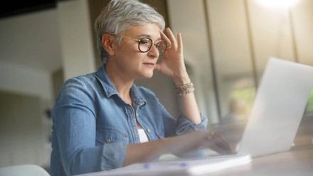 Menopausia y niebla mental: causas y soluciones para mejorar la memoria