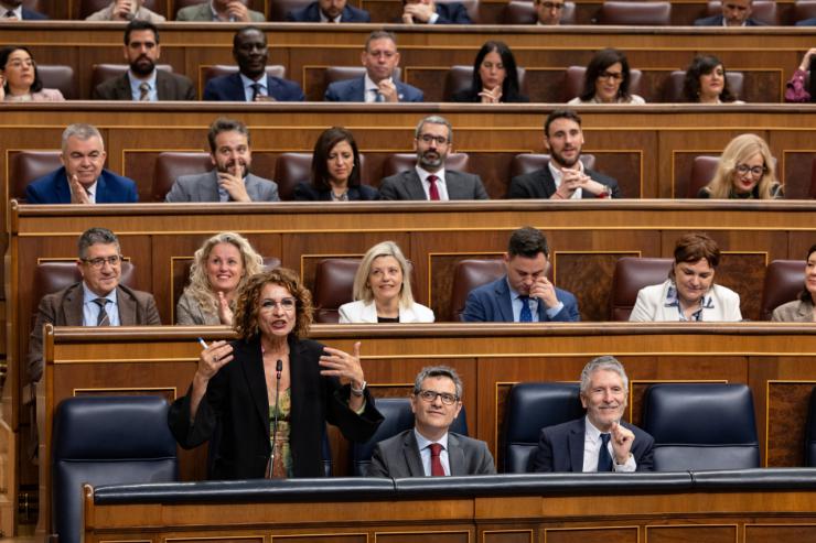 Montero exige al PP que defina su postura sobre los aranceles de EE.UU