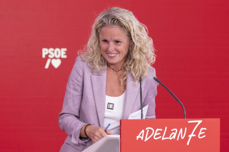 Montse Mínguez critica la escasa oposición del PP en temas internacionales
