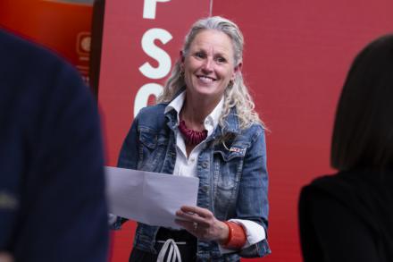 Mínguez critica al PP: 'Prefieren tarjetas de crédito a sanitarias'