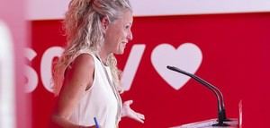 Montse Mínguez defiende que España no caerá en manos de los privilegiados