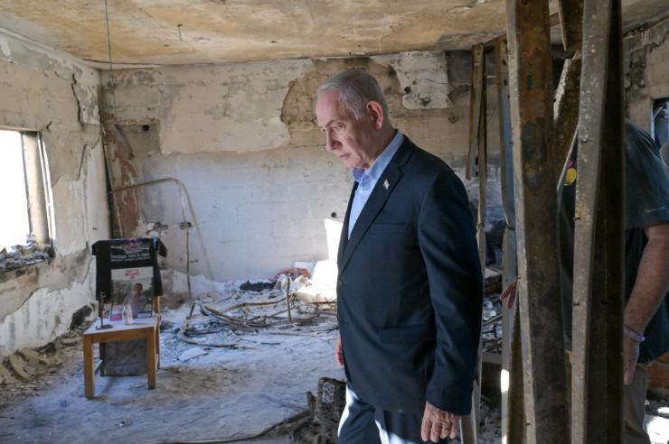 Netanyahu retrasa de nuevo su declaración por corrupción hasta septiembre por 'una intoxicación alimentaria'