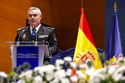 El nuevo DAO pide no sospechar de toda la Policía con dardo incluido a su antecesor