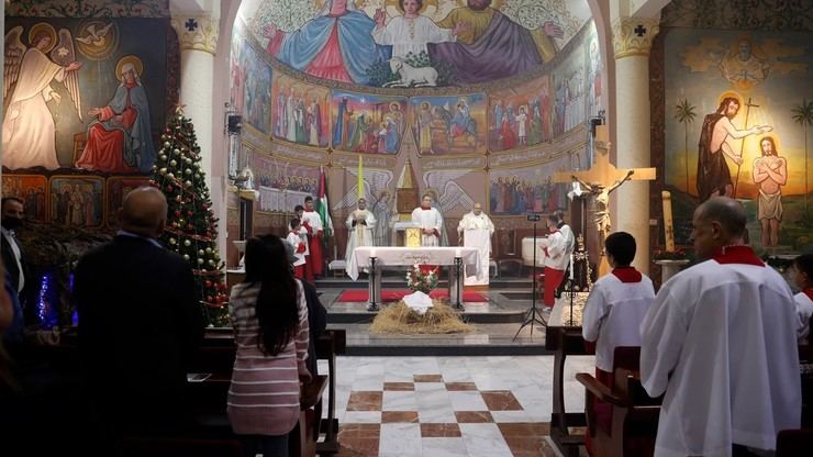 Bombardeo israelí causa muertes y heridos en la única iglesia católica de Gaza