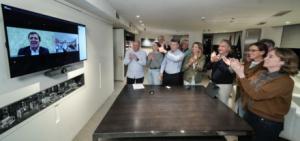 El PP gana en Castilla y León pero depende de Vox mientras el PSOE resiste y sube ante el descalabro de Podemos y Sumar-IU