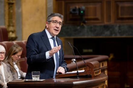 Patxi López: 'La indiferencia ante el genocidio es complicidad'