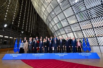Sánchez destaca la integración como esencial para el futuro de la UE en cumbre con Balcanes