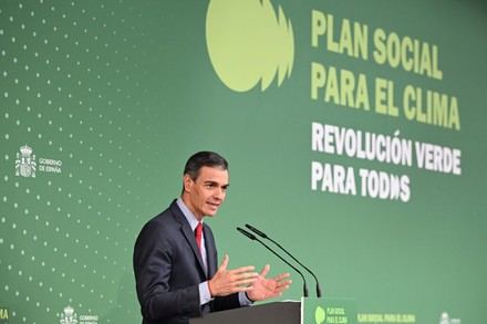 Sánchez presenta un plan de 9.000 millones para apoyar a hogares vulnerables en la transición energética