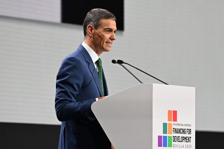 Sánchez cierra la Conferencia de Sevilla: 'El mundo sigue siendo capaz de unirse para defender lo que realmente importa'