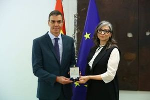 Sánchez otorga la Orden del Mérito Civil a Francesca Albanese
