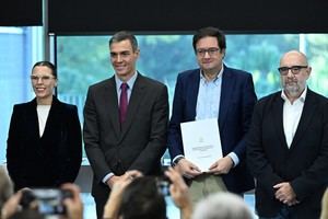 Pedro Sánchez anuncia mejoras en las condiciones laborales de los empleados públicos