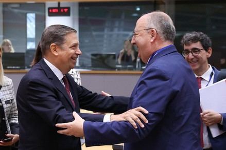 Planas busca un acuerdo europeo que beneficie a agricultores y pescadores españoles