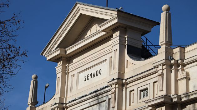 PP y Vox ignoran amenazas fascistas contra Pedro Sánchez