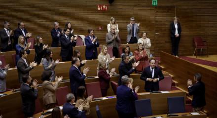 Mazón asume una portavocía en Les Corts sin registro de actividad en años por casi 9.000 euros extra anuales