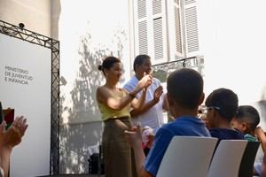 Rego aboga por un Sáhara libre y resalta apoyo a niños en 'Vacaciones en paz'