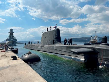 ¿Hacia la Tercera Guerra Mundial? Reino Unido destina 15.000 millones de libras a ojivas nucleares y submarinos de ataque