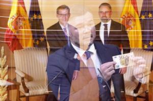 Rufián agita el Congreso con un billete de 50 euros como la "bandera" que comparte Junts con PP y Vox