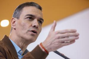 Sánchez critica a Feijóo por 