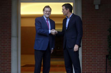 Sánchez exige al PP desmarcarse de la 'Kitchen' y de Rajoy como ha hecho el PSOE con sus 'díscolos'