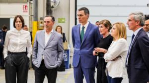 Sánchez se encuentra con víctimas de la DANA en Valencia