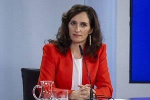 Sanidad refuerza la normativa para garantizar la seguridad del paciente y combatir el intrusismo profesional