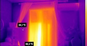Una de cada dos familias vulnerables en España no puede escapar del calor del verano