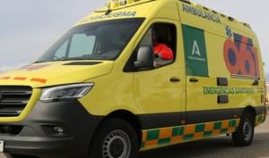 Accidente en Vélez-Málaga: un muerto y un herido tras choque entre moto y coche