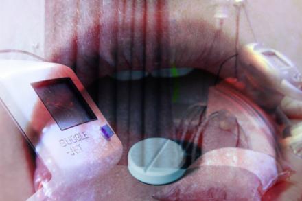 El peligro de las redes sociales: Aumentan los ingresos de menores por el peligroso 'reto del paracetamol'