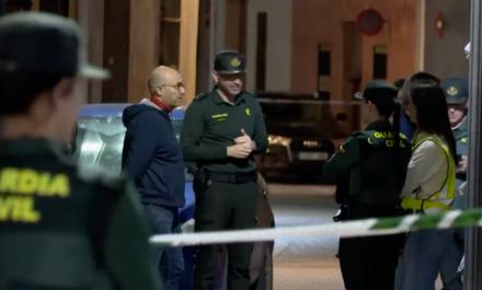 El marido tenía una orden de alejamiento: Una madre y su hija de 12 años degolladas en su hogar en Xilxes