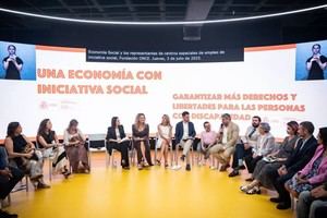 Yolanda Díaz resalta la importancia de un modelo empresarial inclusivo y socialmente responsable