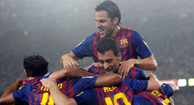 El Betis cae, pero sigue líder