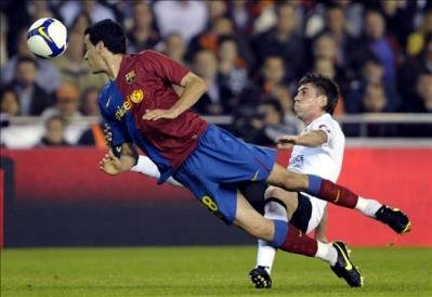 El Barcelona y el Levante , atípica pareja líder