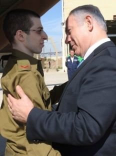 Tras la vuelta a casa de Shalit, Hamás amenaza con más capturas