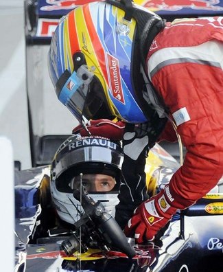 Button vence en Japón y Vettel se proclama el bicampeón más joven de la historia