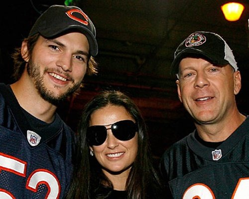 Ashton Kutcher llora ante Bruce Willis