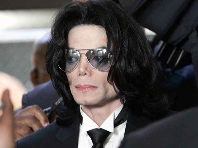 El médico de Michael Jackson declarado culpable
