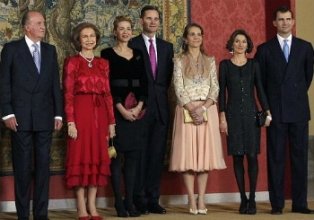 Urdangarin sigue perteneciendo a la Familia Real pero no acudirá a los actos oficiales