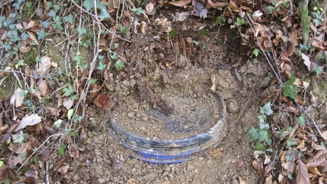 Hallado zulo de ETA casi dos meses después de su disolución