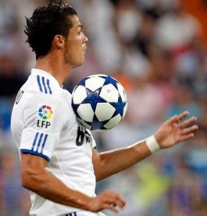 Los blancos no se despeinan batiendo récords en Champions