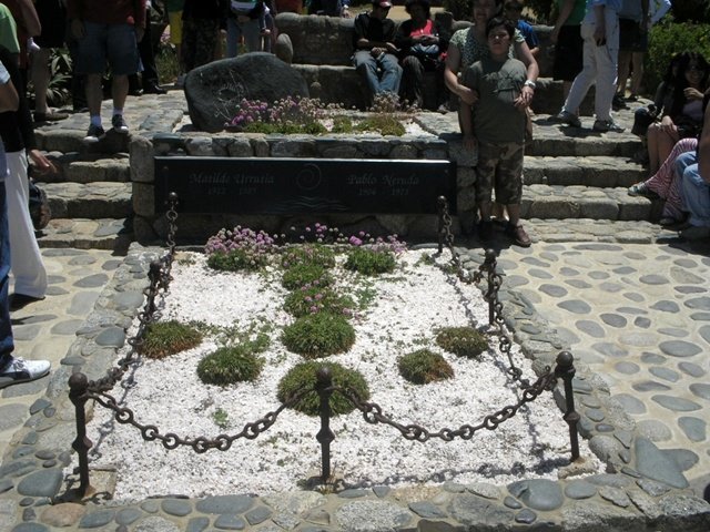 “ Neruda murió inyectado”