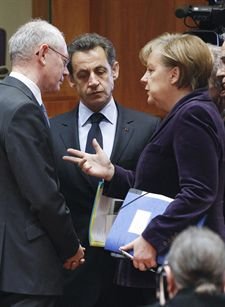 Opiniones diferentes para un objetivo común : rescatar a Europa