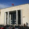Se derrumba parte del techo de la Facultad de Bellas Artes de la Complutense